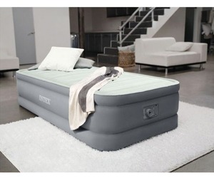 Кровать надувная односпальная со встроенным насосом 220В 99х191х46см Intex 64902